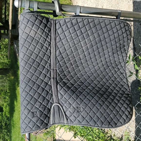 Weatherbeeta Saddle pad - Picture 5 of 5